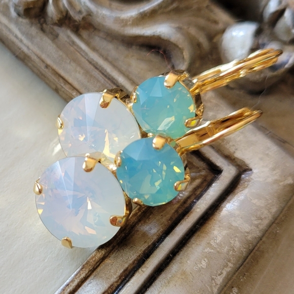 Austrian Crystal Earrings in Gold - Picture 7 of 7